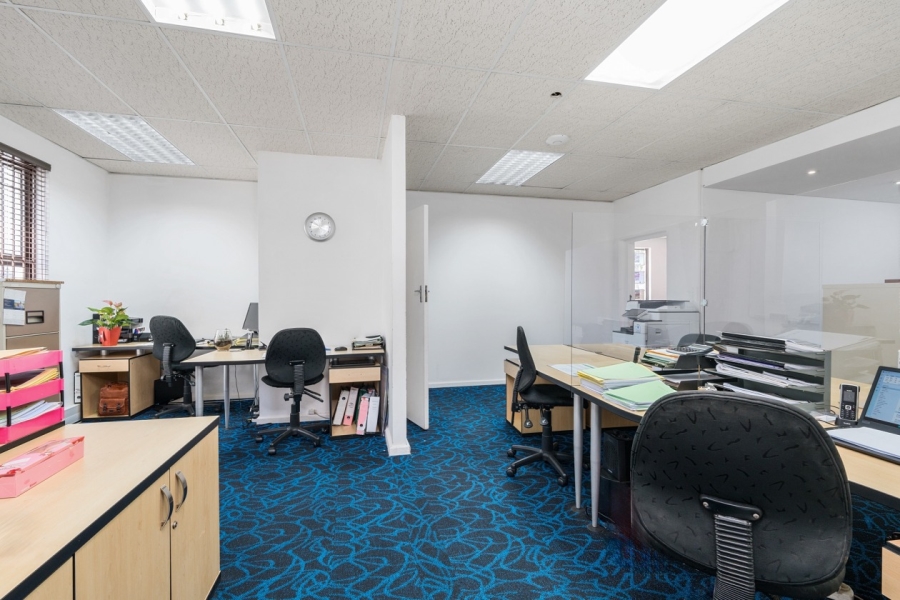 To Let commercial Property for Rent in Claremont Western Cape